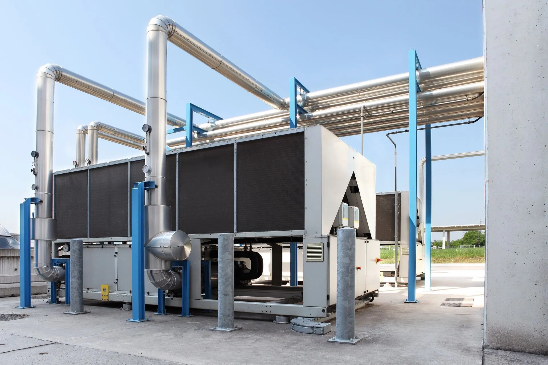 Impianto di refrigerazione per la conservazione di prodotti alimentari